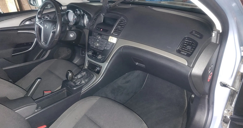 Opel Insignia cena 19900 przebieg: 234000, rok produkcji 2012 z Warszawa małe 46